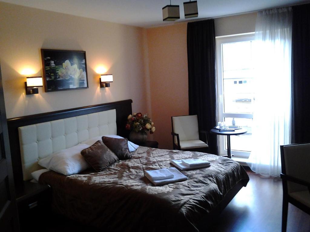 Hotel Skarpa Sejny Rum bild